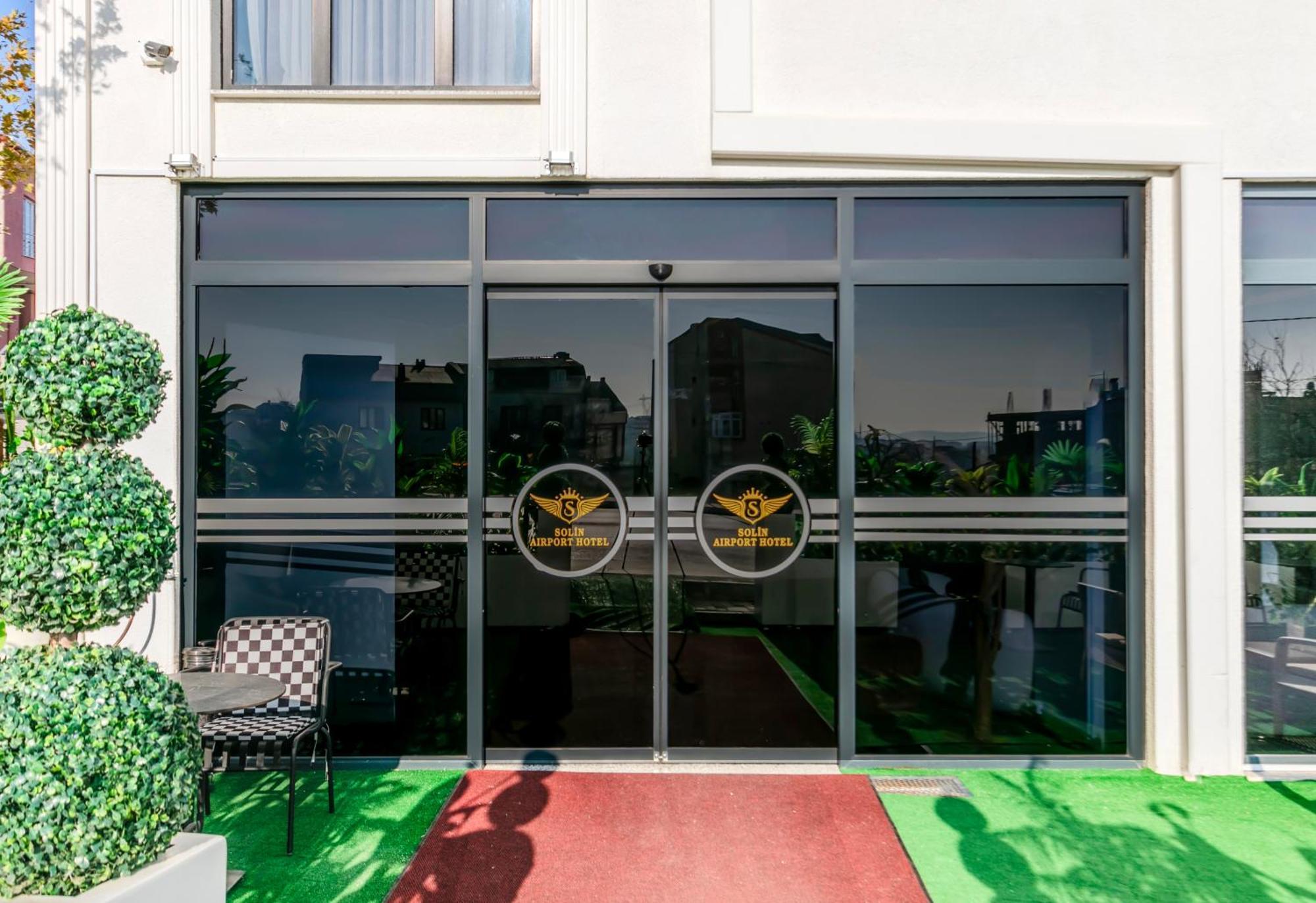 Solin Airport