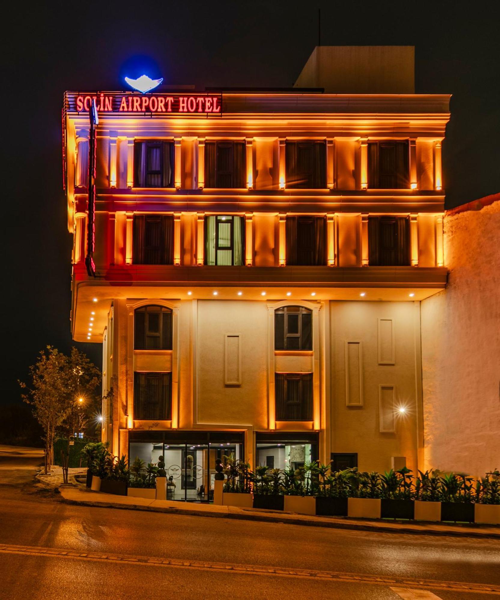 Hotel Solin Airport 4*